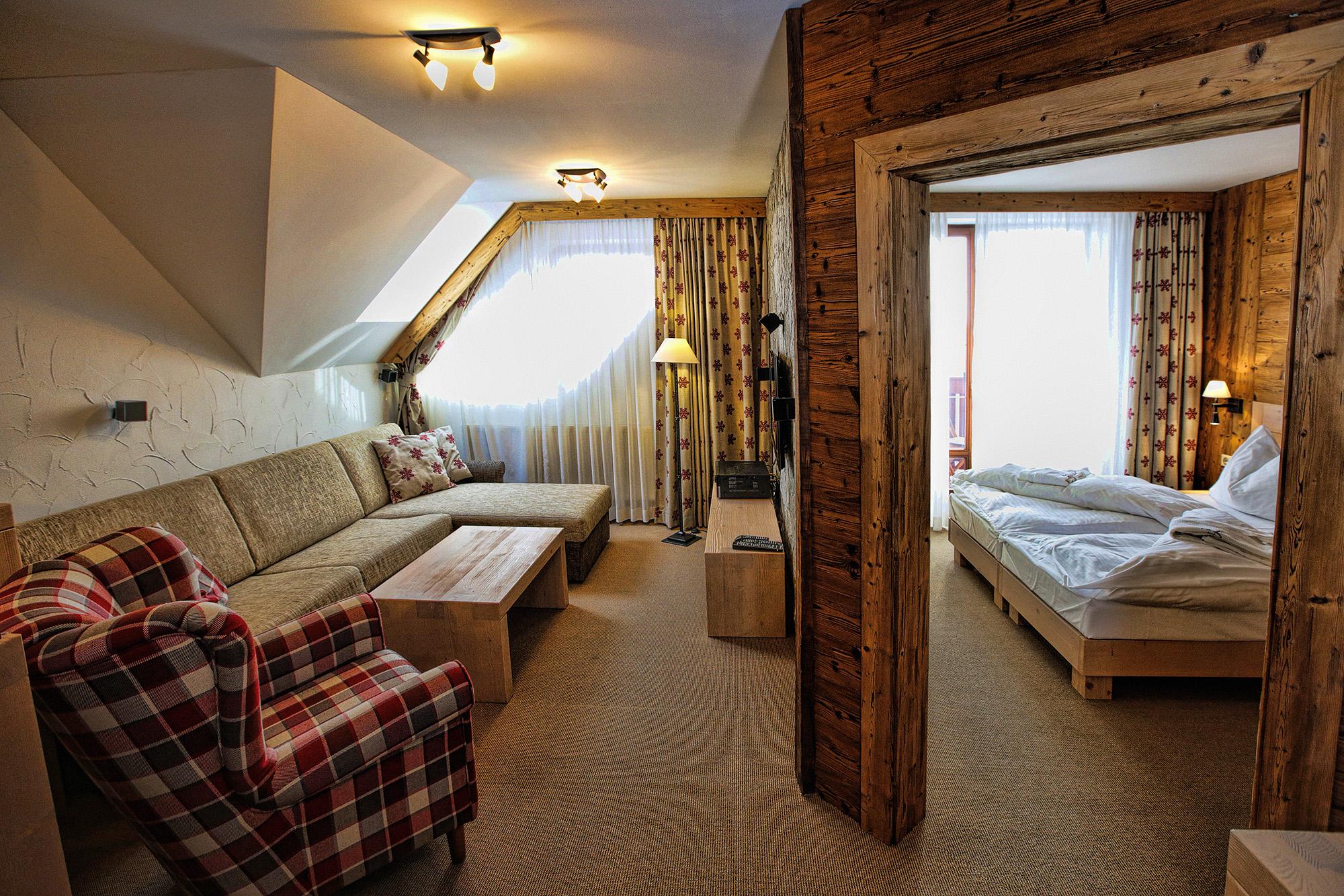 Apartman Kukucka Mountain View ตาตรันสกา ลอมนีจา ภายนอก รูปภาพ